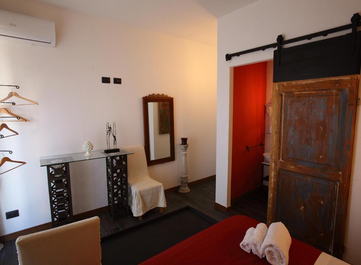 Accardi House Searooms Palermo Esterno foto
